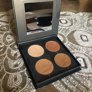CoverFX cream bronze contiur and highlight palette